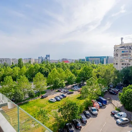 Apartment Union Plaza - Balcony Delight In Center Bucharest