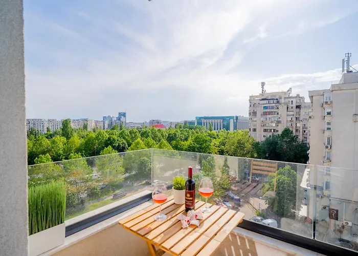 Union Plaza - Balcony Delight In Center 公寓