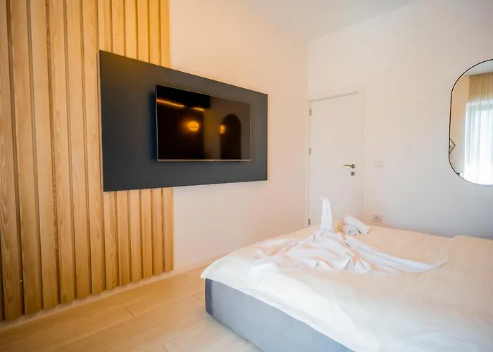 Union Plaza - Balcony Delight In Center 公寓 *